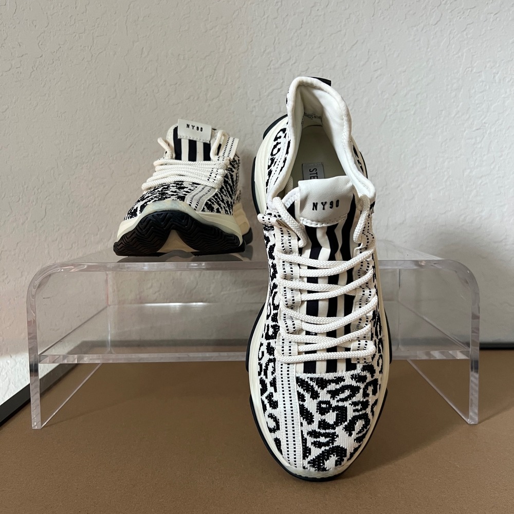 Steve Madden Maxima Knit Leopard Print Sneakers Style MAX108S1– Women's Size 11M - Picture 3 of 9